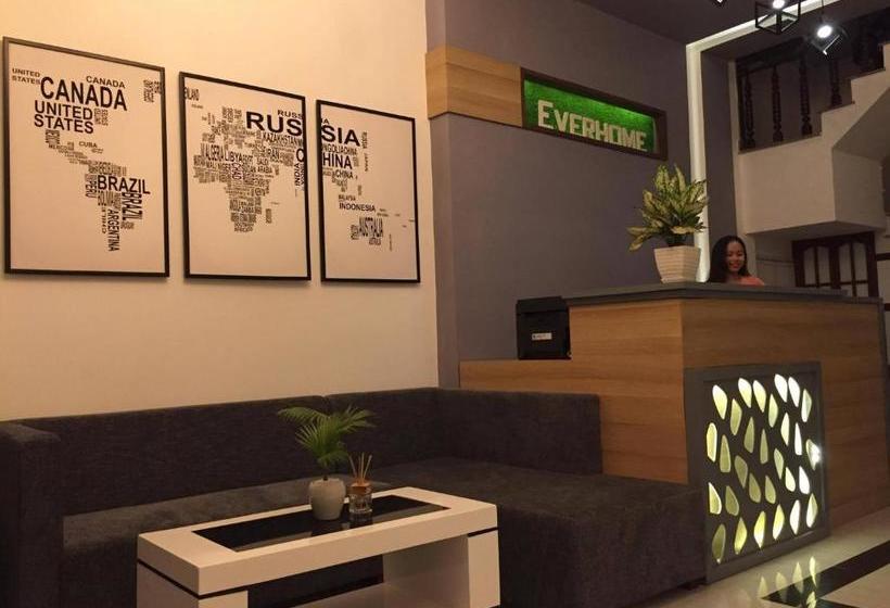 Everhome Hostel