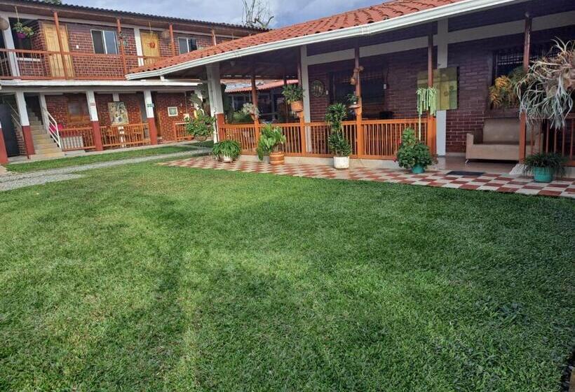 Finca Hotel La Melania