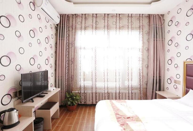 فندق 哈尔滨机场东方红运宾馆