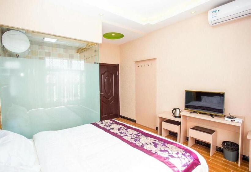 فندق 哈尔滨机场东方红运宾馆