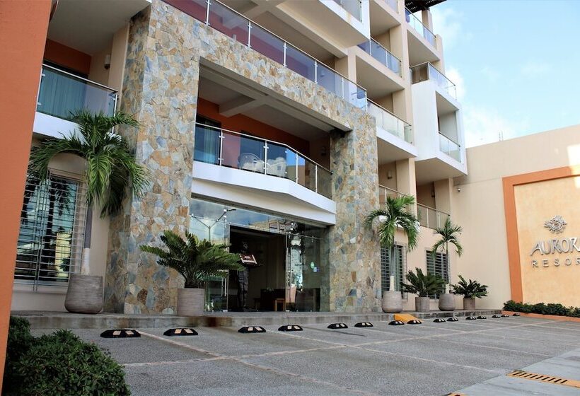 Отель Aurora Resort