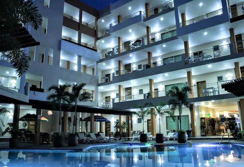 Отель Aurora Resort