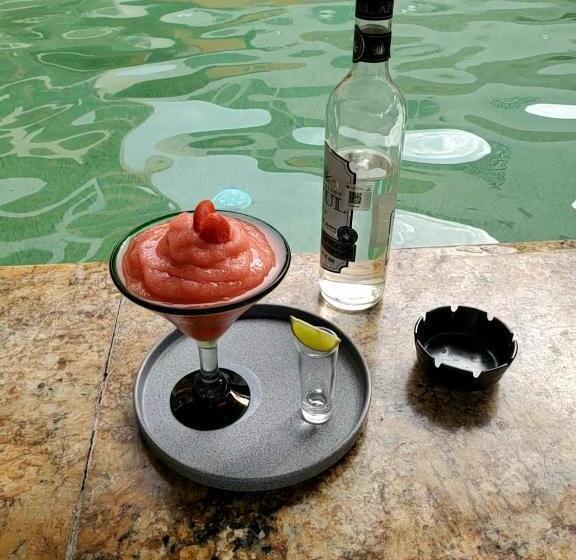 Отель Aurora Resort