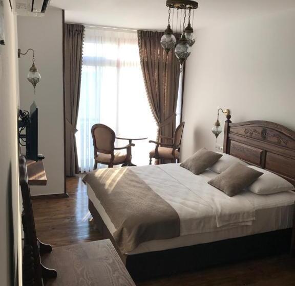 בית מלון כפרי Ayshe