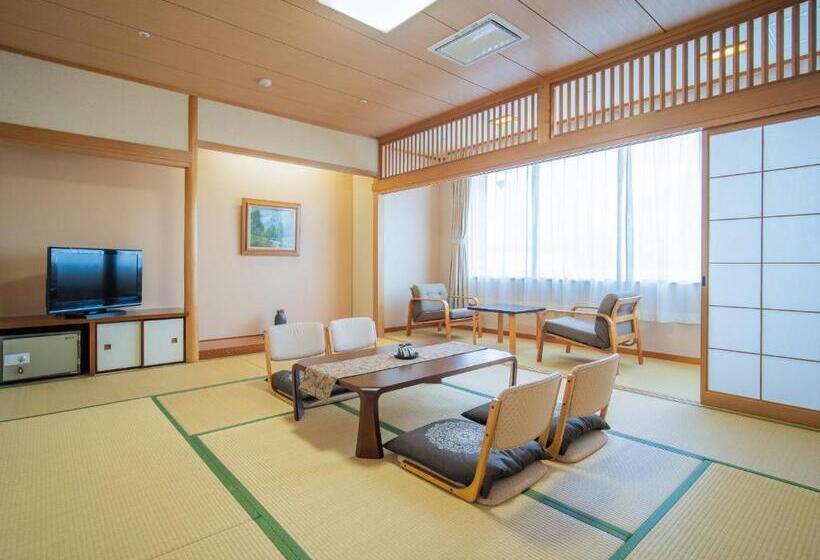 בית מלון כפרי Chres