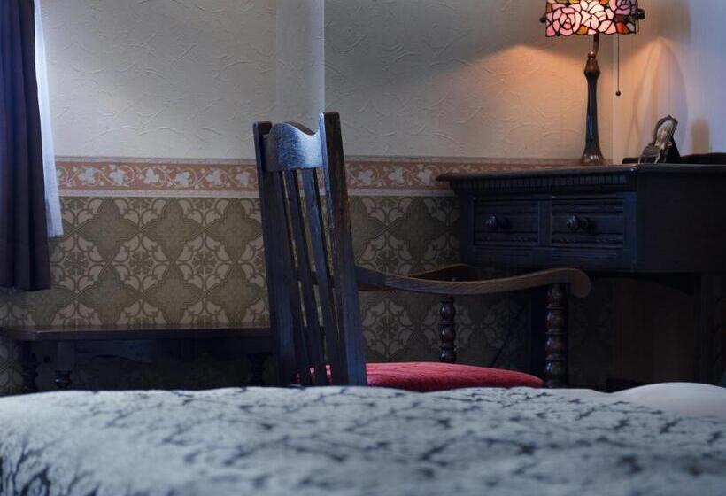 בית מלון כפרי Chres