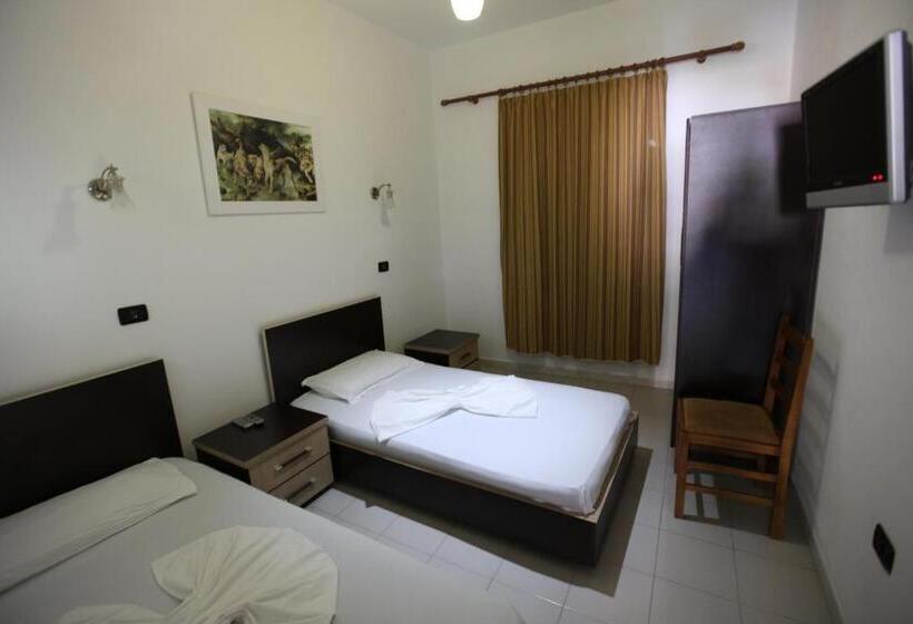 בית מלון כפרי Colosseo