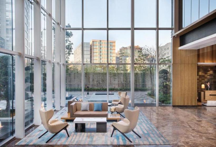 Отель Fairfield By Marriott Dongguan Changping