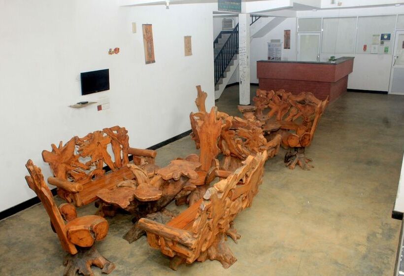 Отель Green Hut Nature Resort