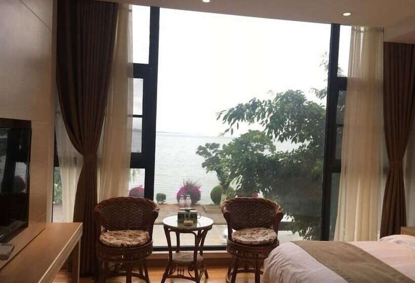 هتل Greentree Inn Dali Erhai Binhai Ave Seaview Business