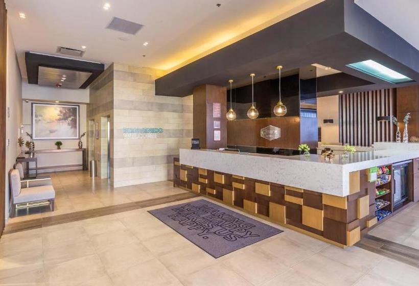 בית מלון כפרי Hampton Inn By Hilton Tijuana