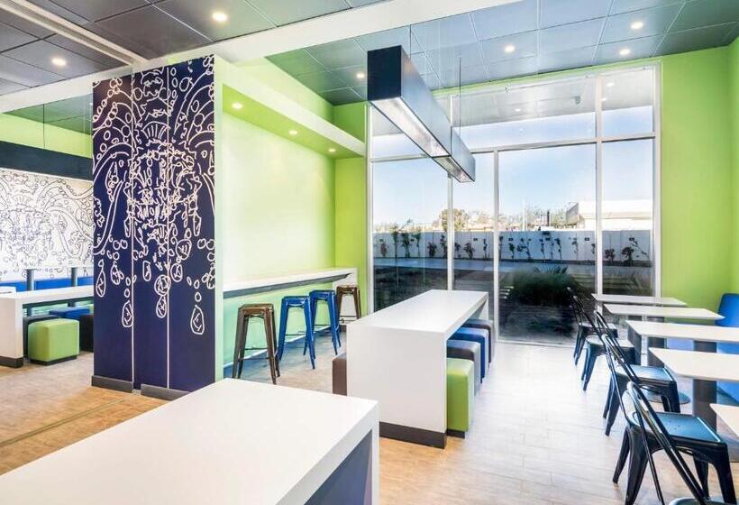 酒店 Ibis Budget Calama