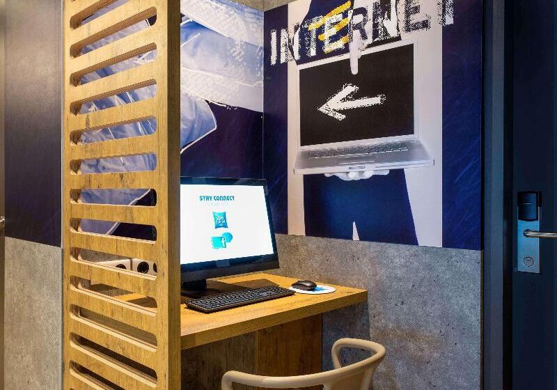 호텔 Ibis Budget Rotterdam The Hague Airport