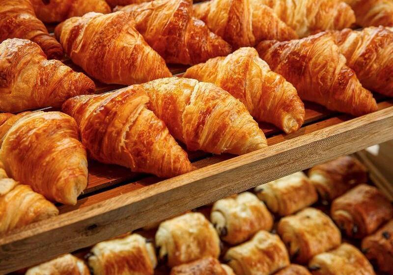 בית מלון כפרי Ibis London Canning Town