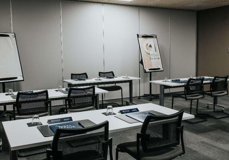 Отель Ibis Rouen Centre Rive Gauche Mermoz