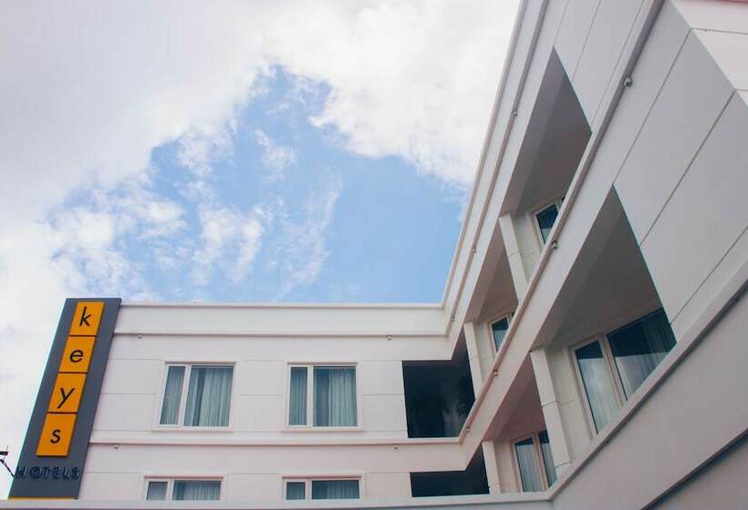 Lemon Tree Hotel, Port Blair Near To Airport