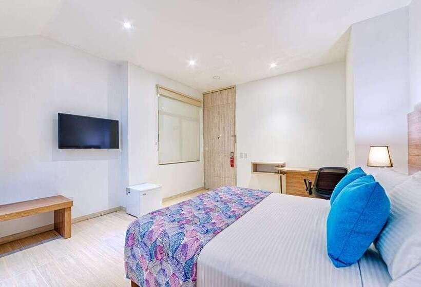 Hotel Ms Pacifico Chipichape