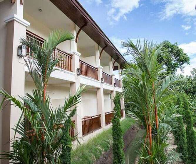 Отель Oh Amphawa Boutique Resort