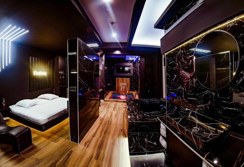 酒店 Orei Private Suites Adult Only