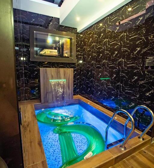 酒店 Orei Private Suites Adult Only