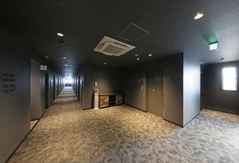 فندق R9 Sano Fujioka