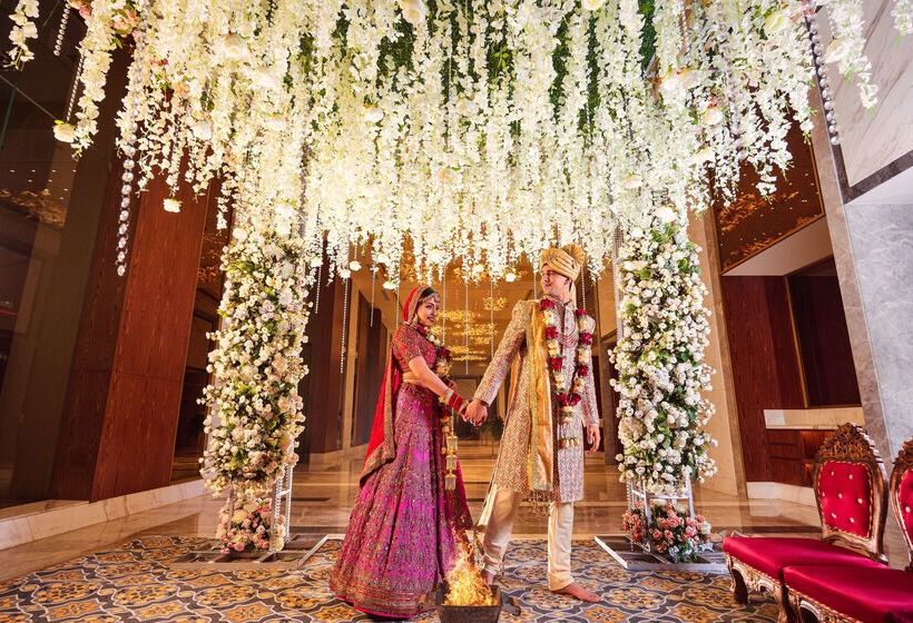 ホテル Radisson Lucknow City Center