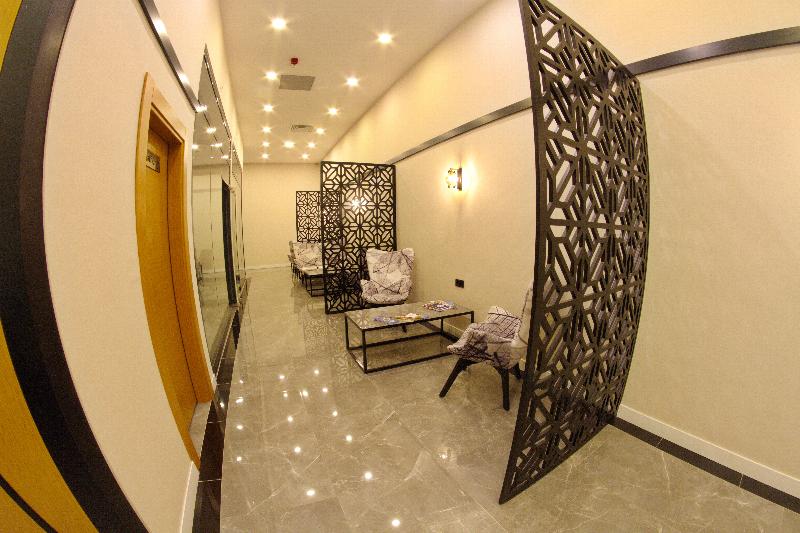 Roof 264 Hotel & Suites