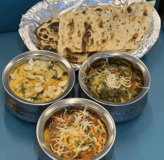 호텔 Sadbhav Villa