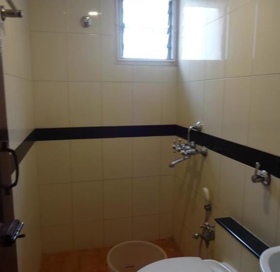 هتل Sri Annapoorna Tower