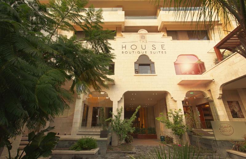 هتل The House Boutique Suites