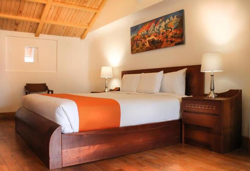 ホテル Waman Qorikancha