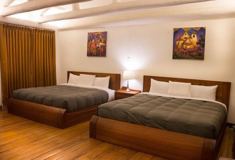 ホテル Waman Qorikancha