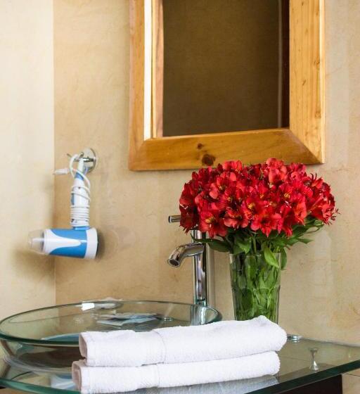 ホテル Waman Qorikancha