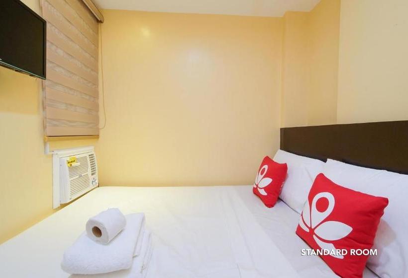 ホテル Zen Rooms Time Travellers Makati