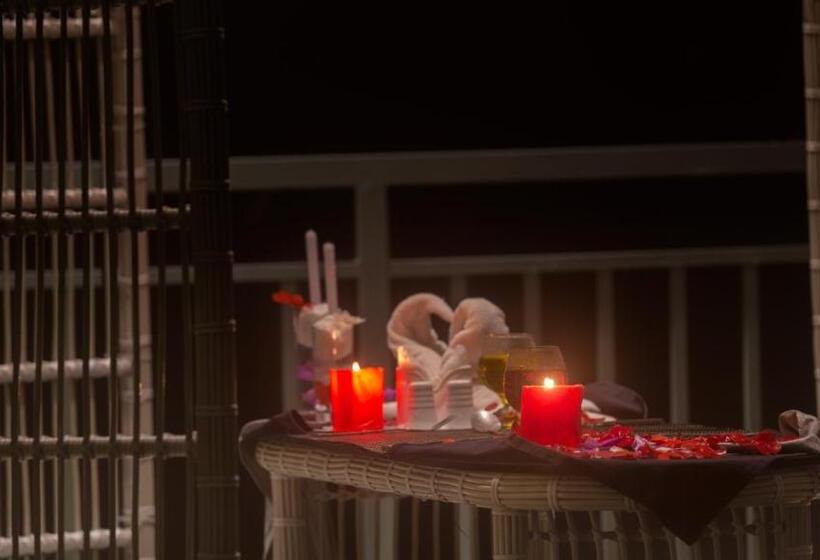 Elixir Hills Suites Resort And Spa