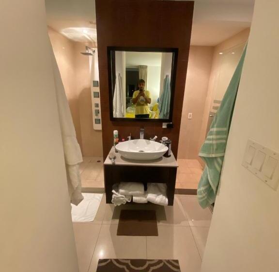 منتجع The Suite Playa Blanca