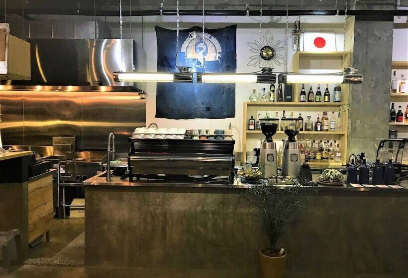 Aien Coffee & Hostel