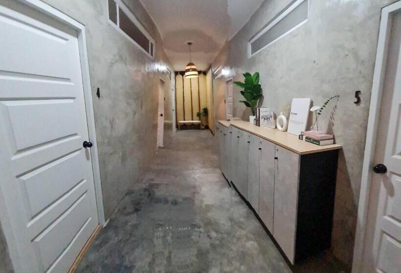 הוסטל Costa Bed Hua Hin