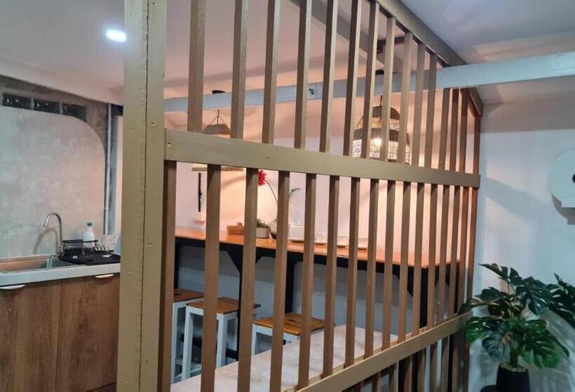 הוסטל Costa Bed Hua Hin