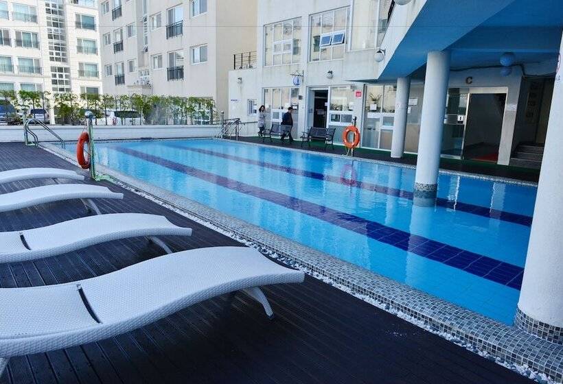 Aquarius Building I 2043