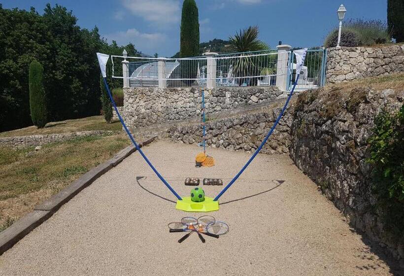 B&b With Charm, Quiet, Kitchen, Sw Pool