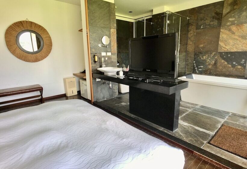 تختخواب و صبحانه Aqua Star Villa Homestay