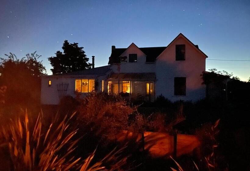 Bed and Breakfast Ashley Villa Bnb