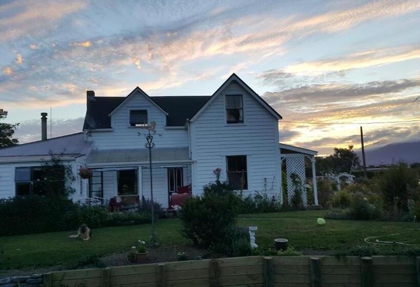 Bed and Breakfast Ashley Villa Bnb