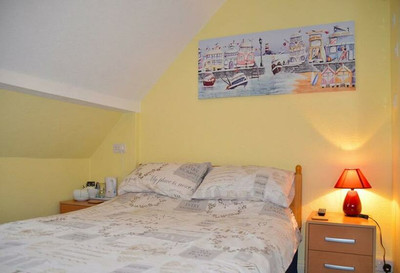 تختخواب و صبحانه The Ratcliffe Guest House