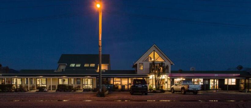 Haast Beach Motel