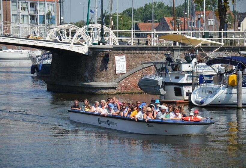 Отель Chalets Middelburg