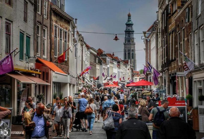 Отель Chalets Middelburg