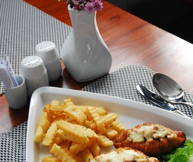 酒店 Horison Inn Alaska Semarang