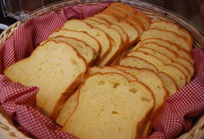 酒店 Horison Inn Alaska Semarang